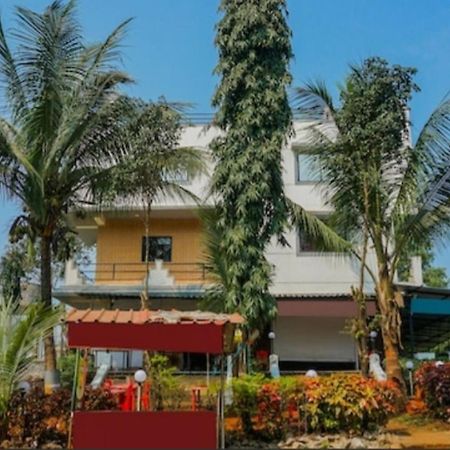 Karla Retreat Karla Hotel Karli Exterior photo